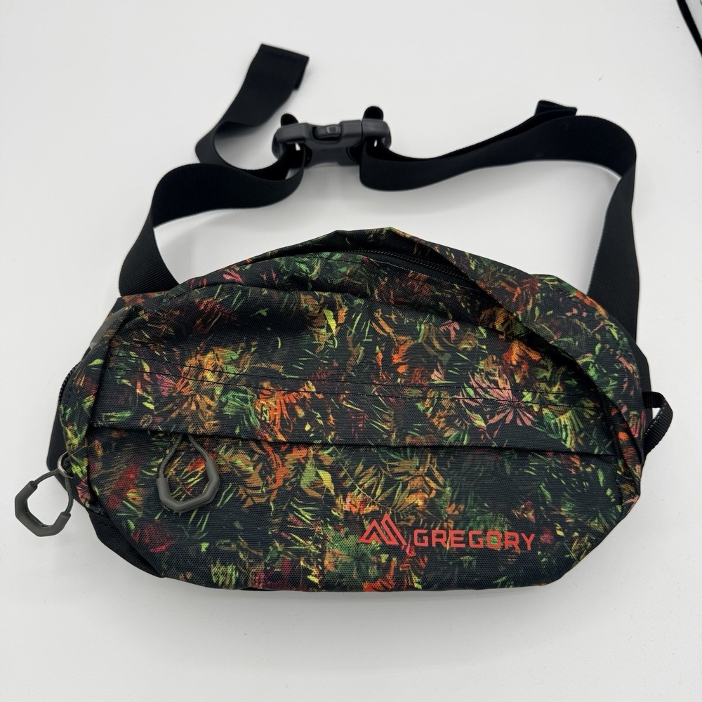 Gregory Waist Fanny Pack Floral Print Hiking Travel Crossbody Bag Obsidian Black
